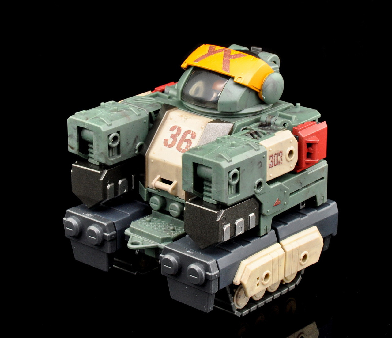 /b2five-marine-sieger-stronghold-st2m/ product image