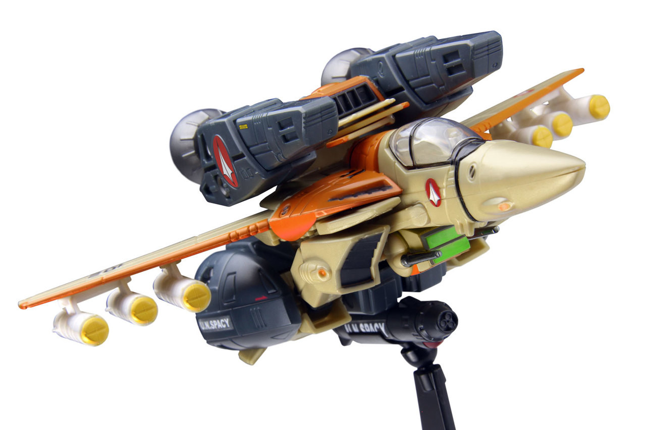 /robotech-1-100-scale-transformable-vf-1d-super-veritech/ product image