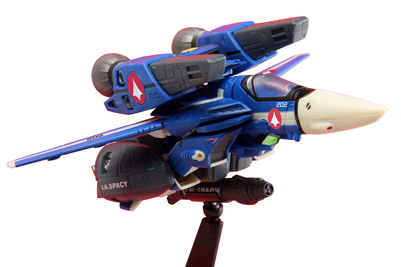 /robotech-1-100-max-sterling-vf-1j-super-veritech/ product image