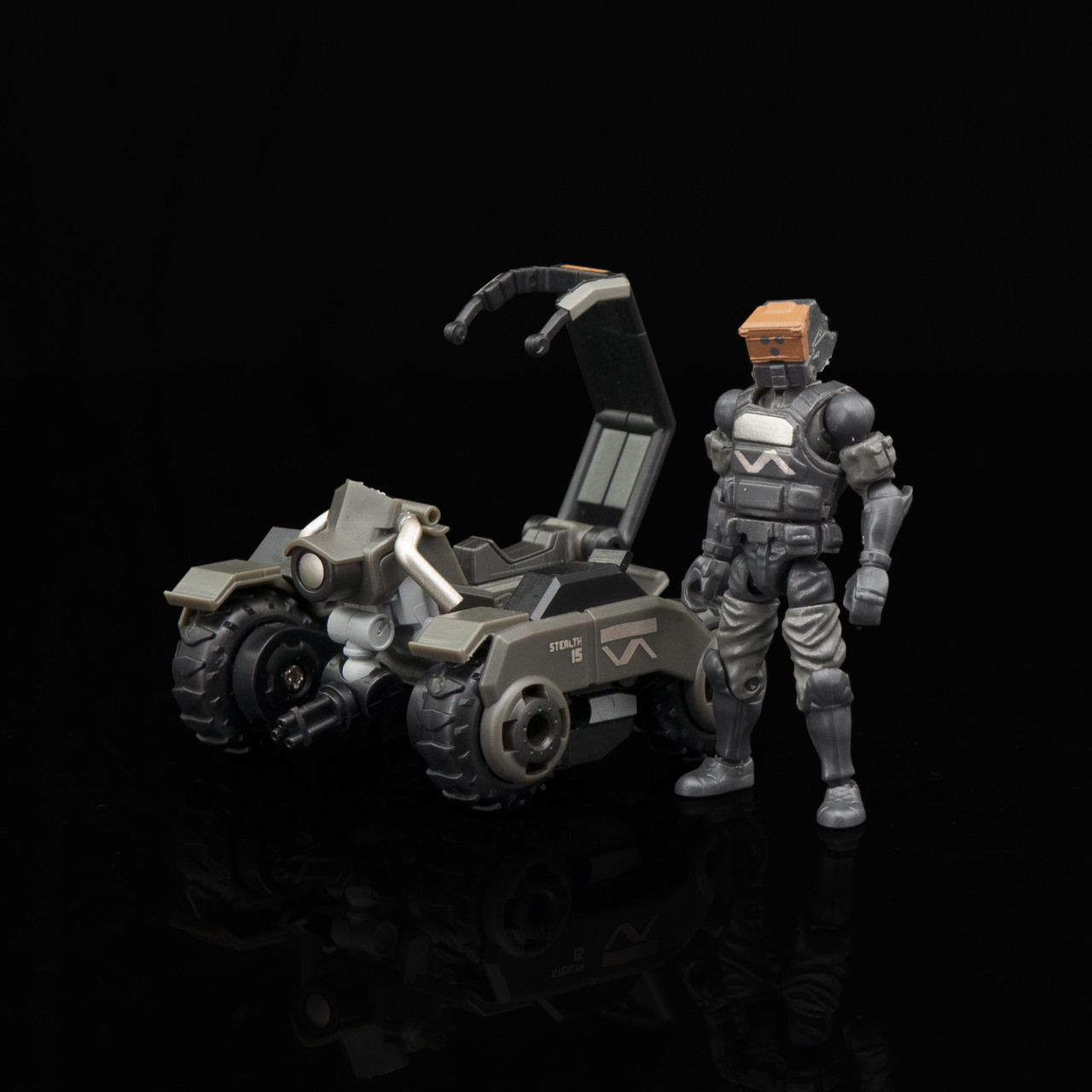 /comic-con-2017-exclusive-b2five-stealth-mk1e-set/ product image