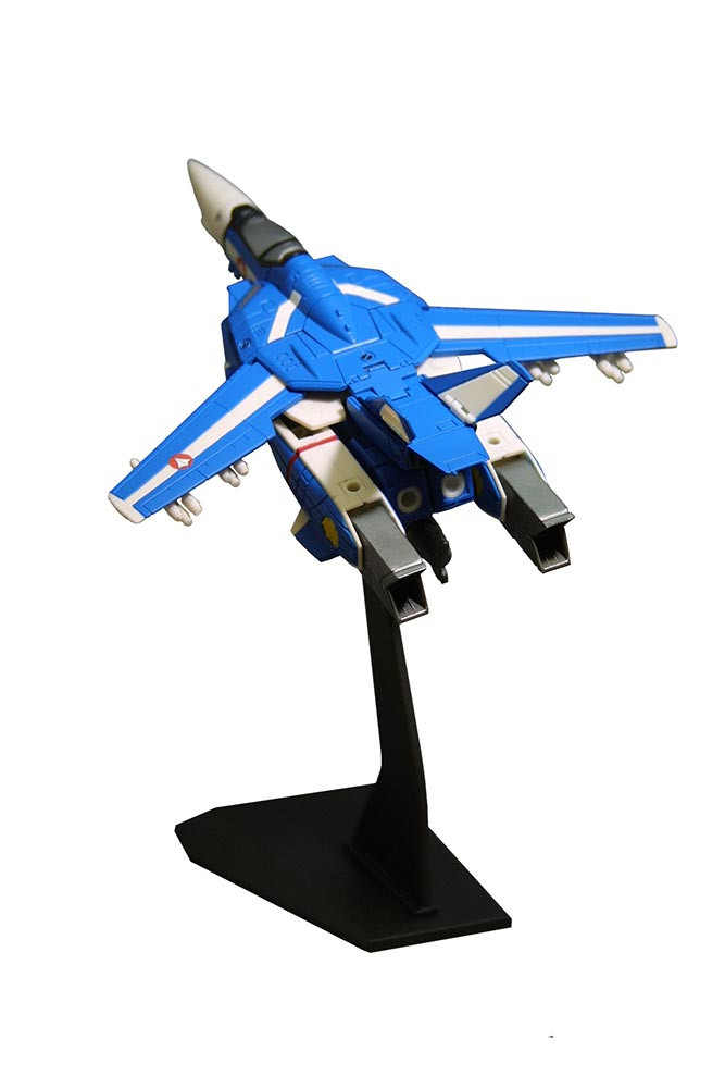/robotech-30th-anniversary-1-100-max-sterling-gbp-1j-heavy-armor-veritech/ product image