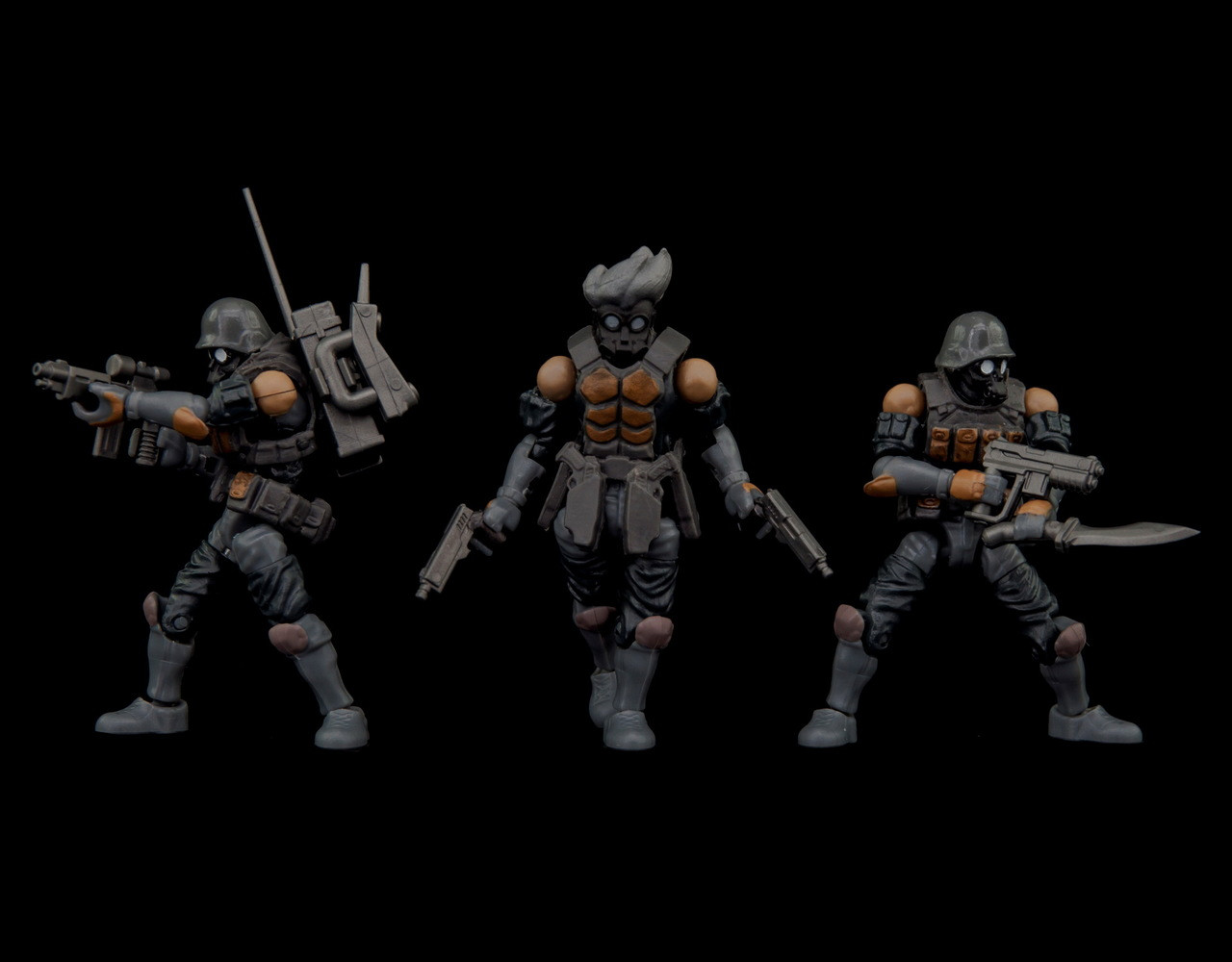 /b2five-bucks-team-trooper-set/ product image