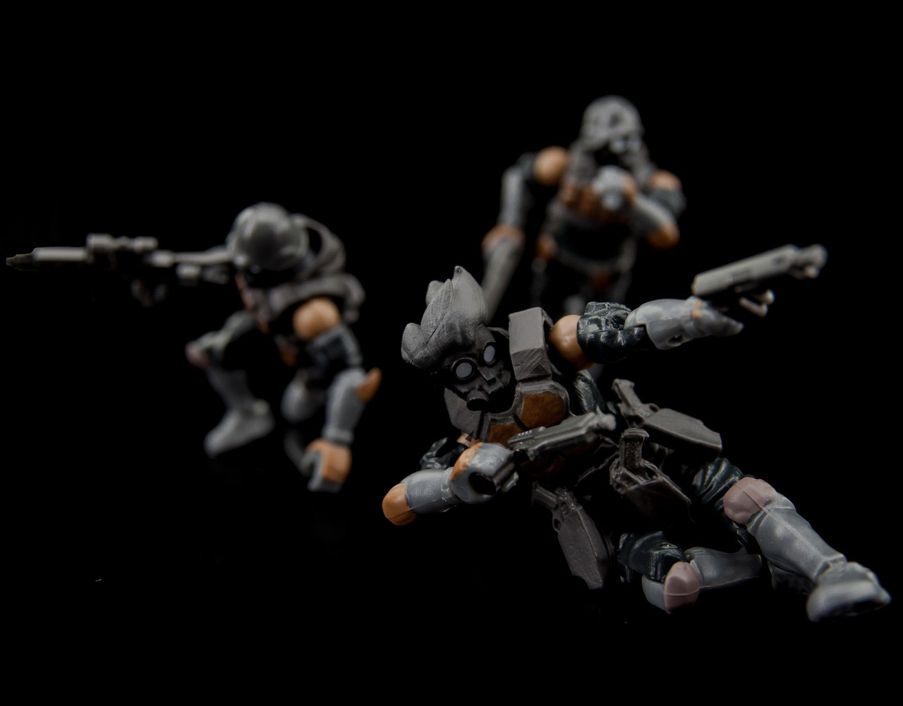 /b2five-bucks-team-trooper-set/ product image